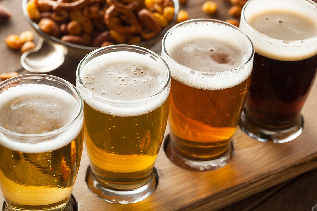 What Is The Difference Between Lagers And Ales District Brewing Co Blog What Is The Difference Between Lagers And Ales District Brewing Co Blog