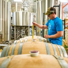 Brewer and Cellar Person Wanted in Regina, SK